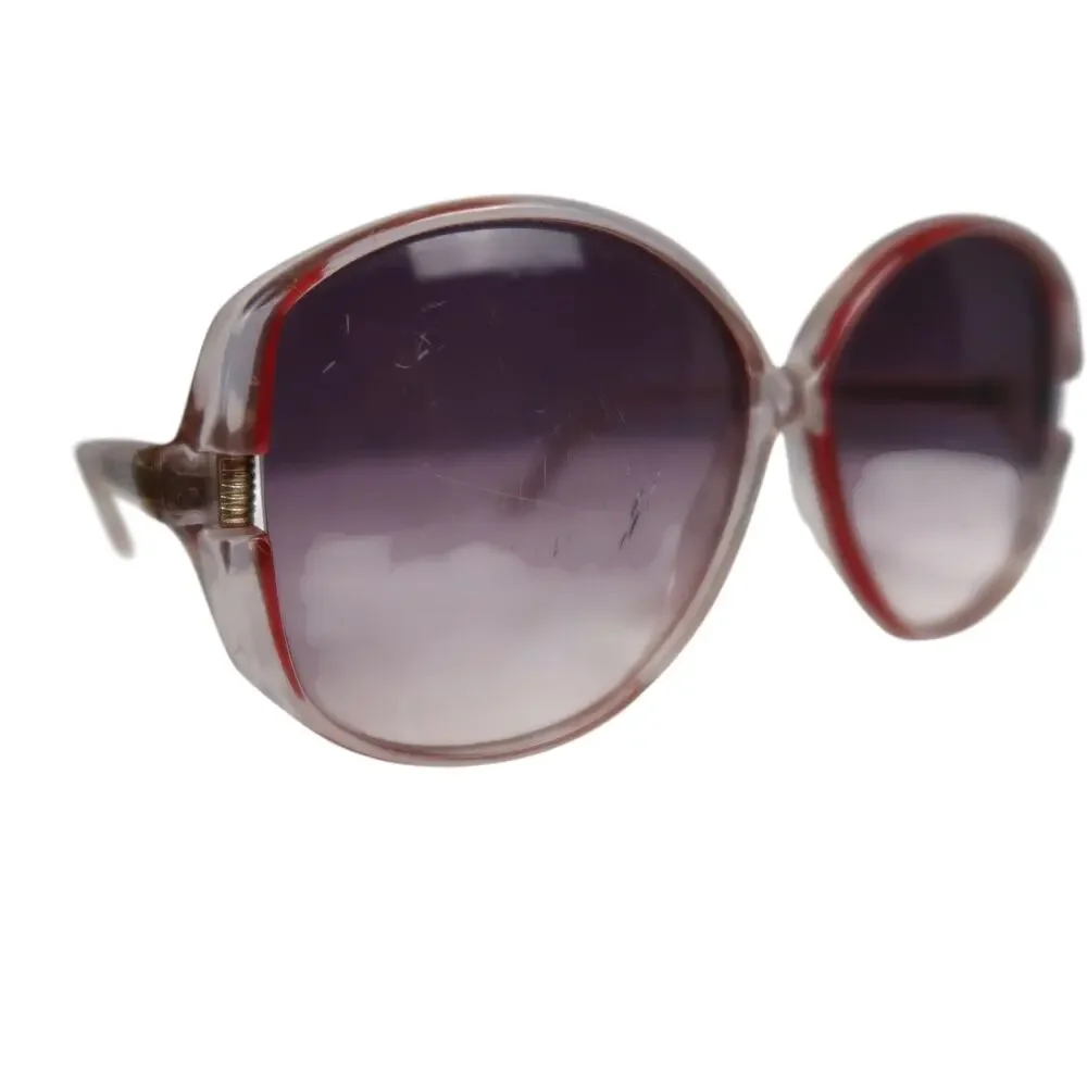 Vintage 80s Clear and Red Large Bug Eye Frame Sunglasses Ombre Lens